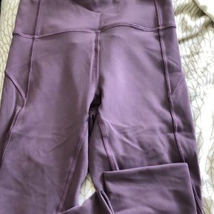 EUC In movement crop legging